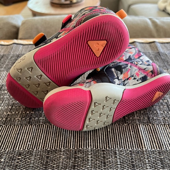 PLAE Max Sneakers - Picture 7 of 9